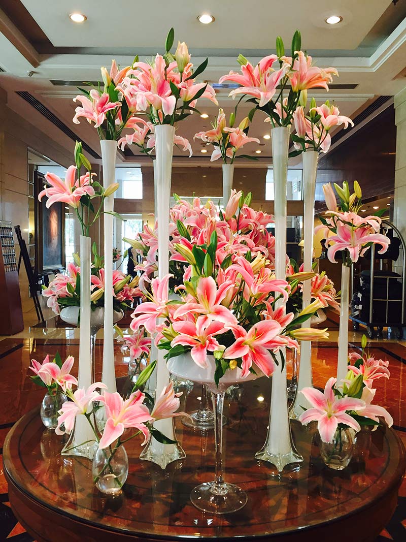 Stargazer Lilies for Wedding Decor